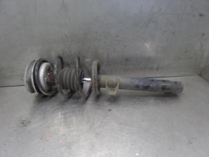 Used Front shock absorber rod, right BMW 3 serie (E46/4) 316i Price on request offered by Bongers Auto-Onderdelen Zeeland