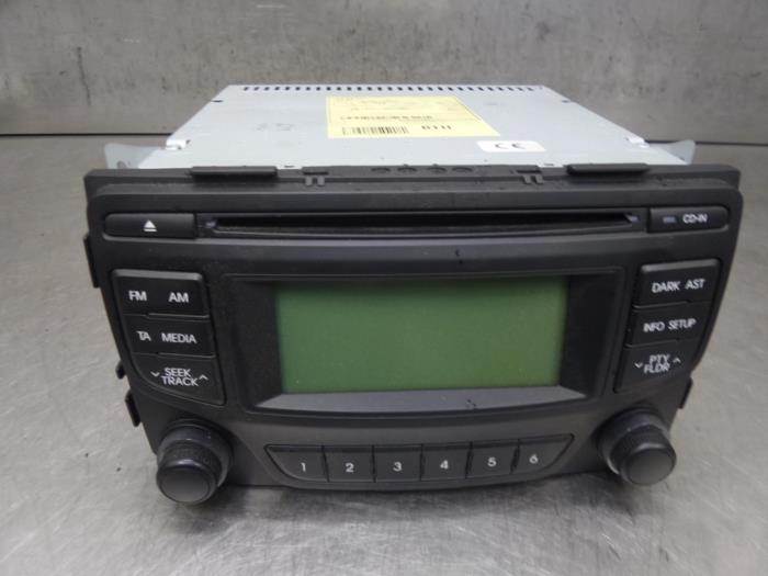 Radio from a Hyundai IX20 2010