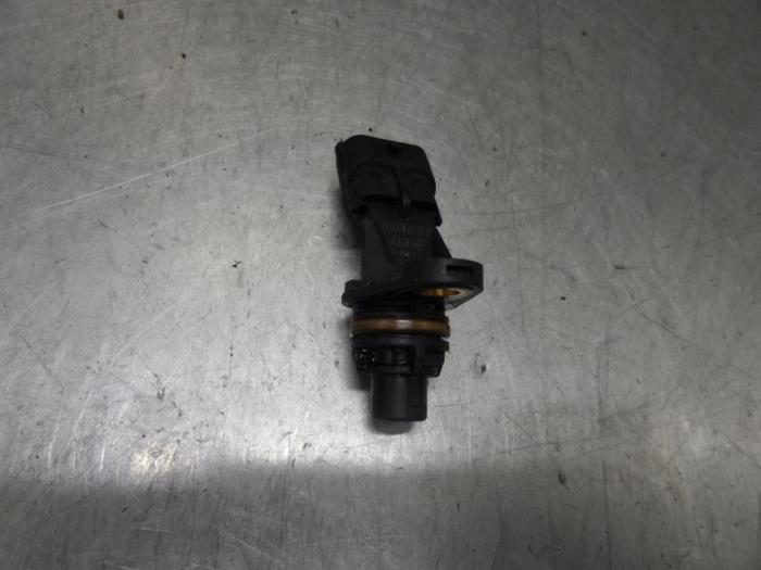 Begagnade Kamaxelsensor Ford Focus 3 1.0 Ti-VCT EcoBoost 12V 125 Pris på förfrågan erbjuds av Bongers Auto-Onderdelen Zeeland