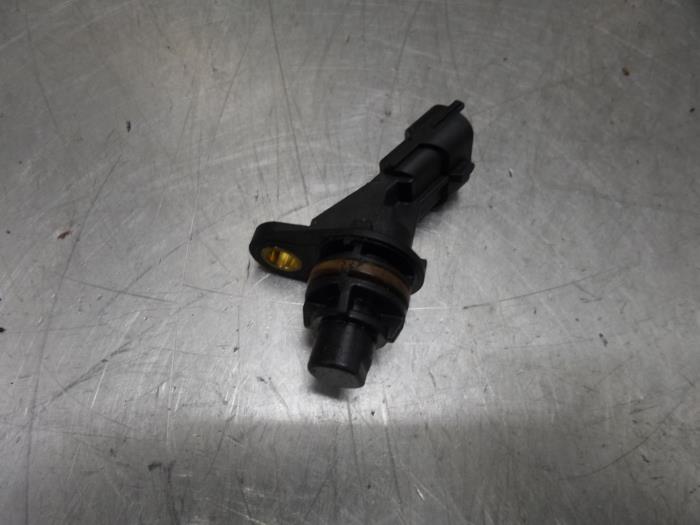 Begagnade Kamaxelsensor Ford Focus 3 1.0 Ti-VCT EcoBoost 12V 125 Pris på förfrågan erbjuds av Bongers Auto-Onderdelen Zeeland