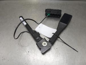 Used Seatbelt tensioner, right Opel Corsa Price on request offered by Bongers Auto-Onderdelen Zeeland