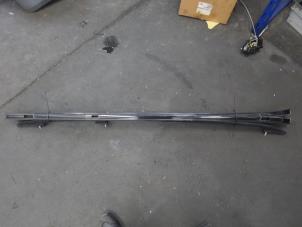 Used Roof rail kit BMW X3 Price on request offered by Bongers Auto-Onderdelen Zeeland