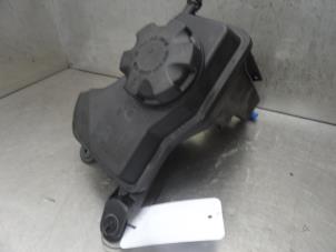 Used Expansion vessel BMW 1 serie (E87/87N) 120d 16V Price on request offered by Bongers Auto-Onderdelen Zeeland