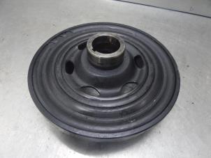 Used Crankshaft pulley Mercedes Viano (639) 2.0 CDI 16V Price on request offered by Bongers Auto-Onderdelen Zeeland