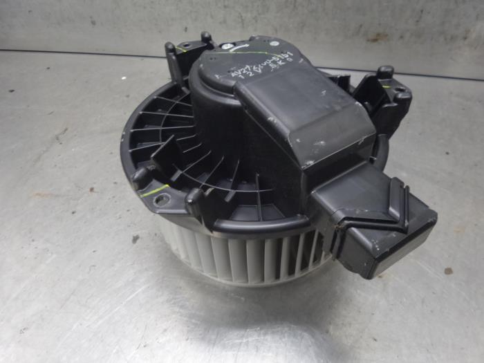 Ventilateur chauffage d'un Toyota Auris (E15) 2.0 D-4D-F 16V 2009