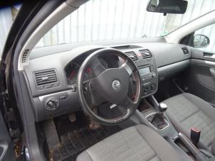 Used Airbag set + module Volkswagen Golf V (1K1) 1.9 TDI Price on request offered by Bongers Auto-Onderdelen Zeeland