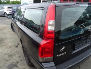 Used Taillight, left Volvo V70 Price on request offered by Bongers Auto-Onderdelen Zeeland