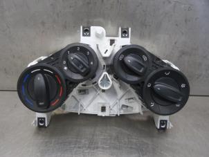 Usados Panel de control de calefacción Ford KA Precio de solicitud ofrecido por Bongers Auto-Onderdelen Zeeland