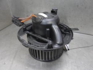 Used Heating and ventilation fan motor Volkswagen Golf Plus (5M1/1KP) 2.0 TDI 16V Price on request offered by Bongers Auto-Onderdelen Zeeland