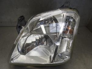 Używane Reflektor lewy Opel Meriva 1.6 16V Cena na żądanie oferowane przez Bongers Auto-Onderdelen Zeeland