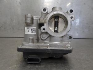 Used Throttle body Renault Captur Price on request offered by Bongers Auto-Onderdelen Zeeland