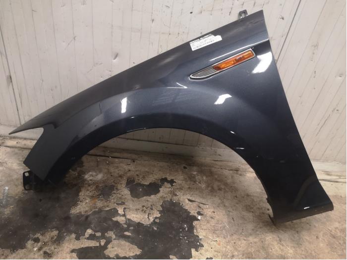 Front wing, left from a Ford Mondeo 2010