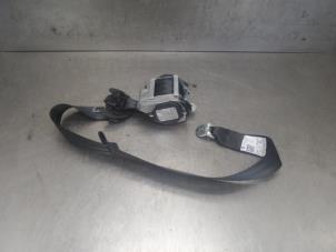 Used Front seatbelt, right Volkswagen Golf Price on request offered by Bongers Auto-Onderdelen Zeeland