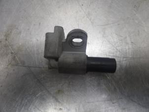 Used Camshaft sensor Citroen C4 Picasso (UD/UE/UF) 2.0 HDiF 16V 135 Price on request offered by Bongers Auto-Onderdelen Zeeland