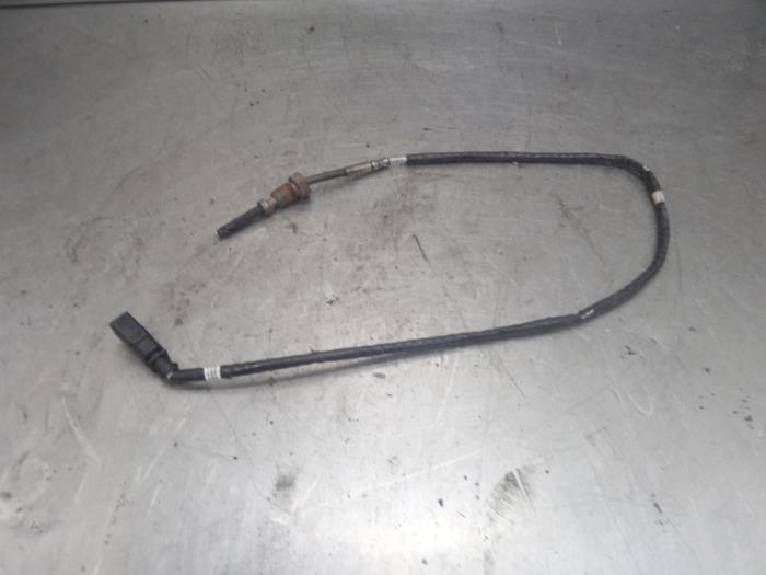 Used Particulate filter sensor Volkswagen Caddy III (2KA,2KH,2CA,2CH) 1.9 TDI Price on request offered by Bongers Auto-Onderdelen Zeeland