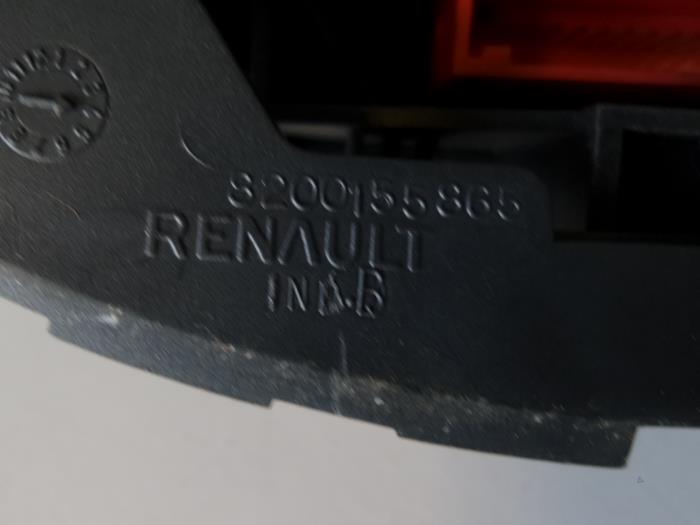 Commutateur combi colonne de direction d'un Renault Megane Break 2005