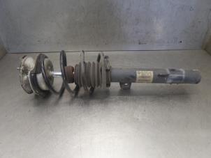 Used Front shock absorber rod, left BMW 1 serie (E87/87N) 118d 16V Price on request offered by Bongers Auto-Onderdelen Zeeland