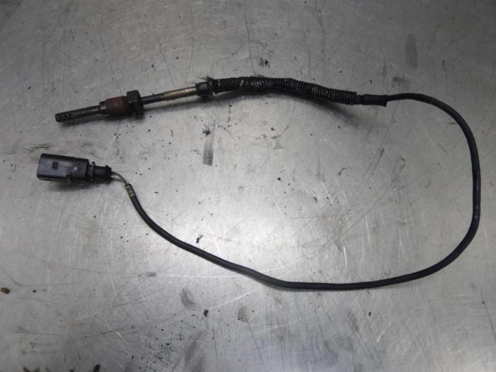 Begagnade Partikelfiltersensor Volkswagen Passat (3C2) 2.0 TDI 140 Pris på förfrågan erbjuds av Bongers Auto-Onderdelen Zeeland
