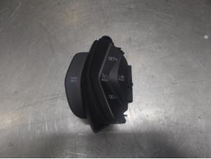Used Cruise control switch Ford Connect Price on request offered by Bongers Auto-Onderdelen Zeeland