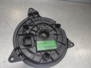 Used Heating and ventilation fan motor Ford Focus 1 Wagon 1.8 TDCi 115 Price on request offered by Bongers Auto-Onderdelen Zeeland