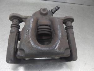 Used Front brake calliper, right BMW 1-Serie Price on request offered by Bongers Auto-Onderdelen Zeeland