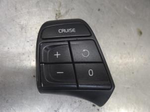 Used Cruise control switch Volvo V50 Price on request offered by Bongers Auto-Onderdelen Zeeland