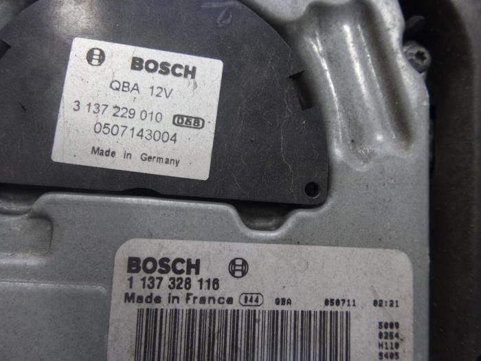 Cooling fans Volvo V70 1137328116