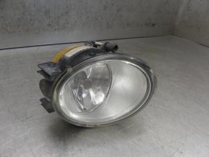 Used Fog light, front left Ford S-Max Price on request offered by Bongers Auto-Onderdelen Zeeland