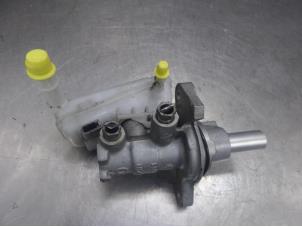 Used Master cylinder Ford Fiesta Price on request offered by Bongers Auto-Onderdelen Zeeland