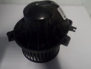 Used Heating and ventilation fan motor Ford Focus Price on request offered by Bongers Auto-Onderdelen Zeeland