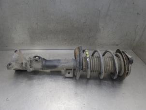 Used Front shock absorber rod, right Mercedes E-Klasse Price on request offered by Bongers Auto-Onderdelen Zeeland