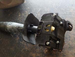Used Steering column stalk Renault Express Price on request offered by Bongers Auto-Onderdelen Zeeland