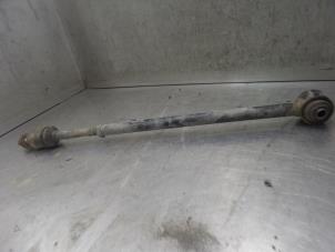 Used Rear torque rod, right Landrover Discovery III (LAA/TAA) 2.7 TD V6 Price on request offered by Bongers Auto-Onderdelen Zeeland