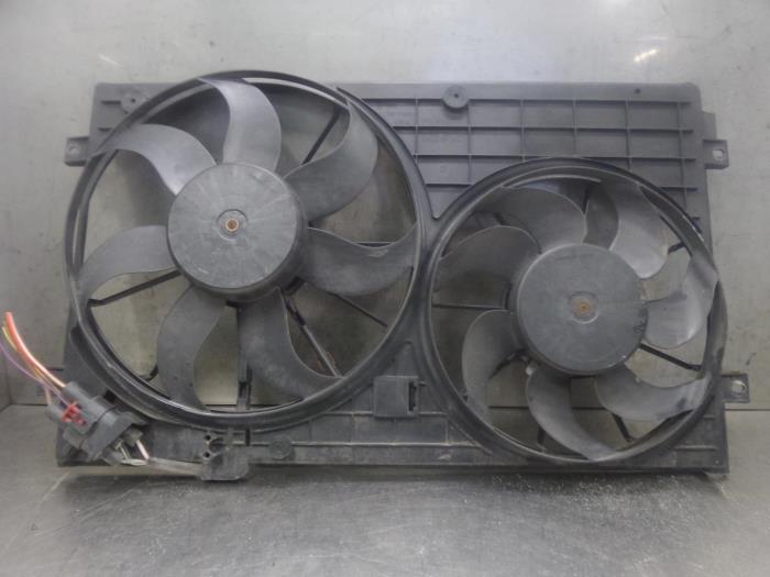 Cooling fans from a Audi A3 2009