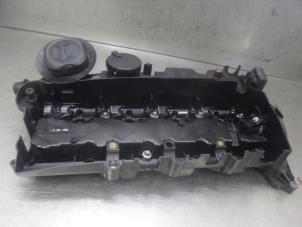 Used Rocker cover BMW 1-Serie Price on request offered by Bongers Auto-Onderdelen Zeeland