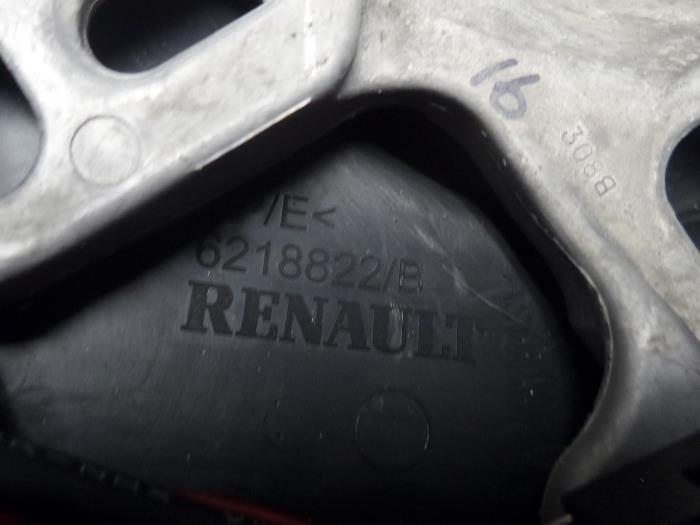 Volant d'un Renault Clio 2015