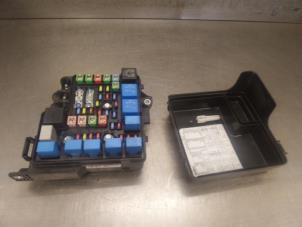 Used Fuse box Hyundai i30 Crosswagon (WWH) 1.6 CRDi 16V VGT HP Price on request offered by Bongers Auto-Onderdelen Zeeland