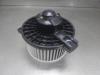 Motor de ventilador de calefactor de un Mazda 2. 2006