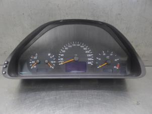 Used Odometer KM Mercedes E-Klasse Price on request offered by Bongers Auto-Onderdelen Zeeland