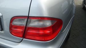 Używane Tylne swiatlo pozycyjne prawe Mercedes CLK Cena na żądanie oferowane przez Bongers Auto-Onderdelen Zeeland