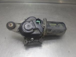 Used Front wiper motor Nissan Micra Price on request offered by Bongers Auto-Onderdelen Zeeland