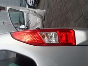 Używane Tylne swiatlo pozycyjne prawe Citroen Berlingo Cena na żądanie oferowane przez Bongers Auto-Onderdelen Zeeland
