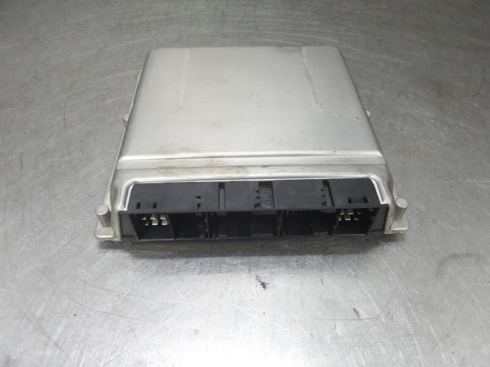 Engine management computer Mercedes ML I 2.7 270 CDI 20V A6121536379