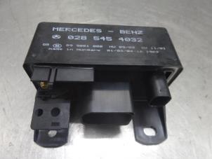 Used Glow plug relay Mercedes ML I (163) 2.7 270 CDI 20V Price on request offered by Bongers Auto-Onderdelen Zeeland