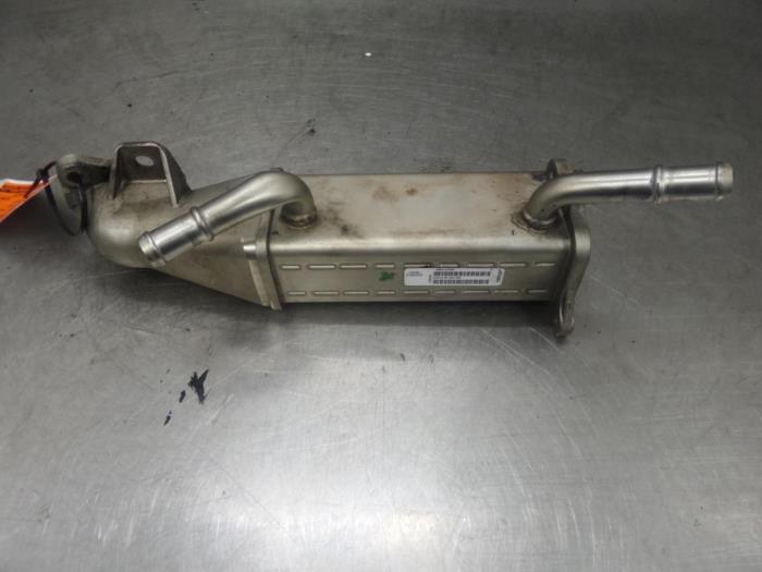 EGR cooler from a Peugeot Boxer (U9) 2.2 HDi 150 Euro 5 2015