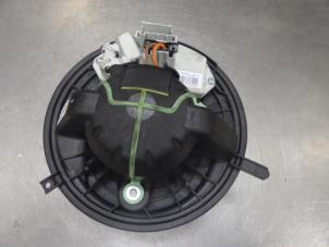 Usagé Moteur de ventilation chauffage BMW 1-Serie Prix sur demande proposé par Bongers Auto-Onderdelen Zeeland