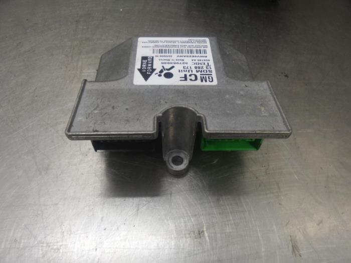 Airbag Volant Conducteur Pour Opel Zafira II (B) - Réf. 13111348 - Occasion Très Bon État