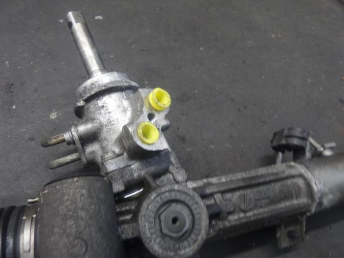 Power steering box Opel Zafira 13292548 ZF