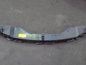 Used Rear bumper frame Renault Clio III Estate/Grandtour (KR) 1.5 dCi 85 Price on request offered by Bongers Auto-Onderdelen Zeeland