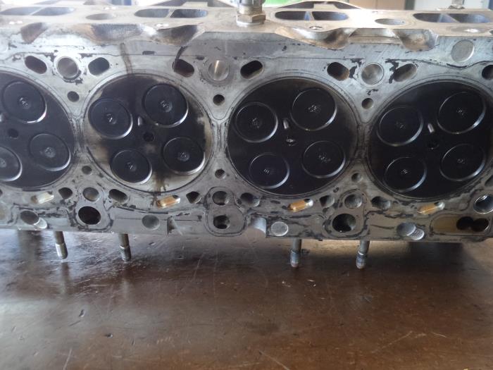 Cylinder head Mazda 5. - RF7J - Bongers Auto-Onderdelen Zeeland